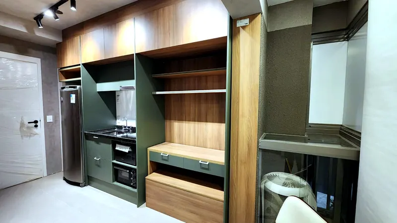 Estúdio de Airbnb com móveis planejados sob medida em MDF — Barra Funda, Oficina 306, São Paulo